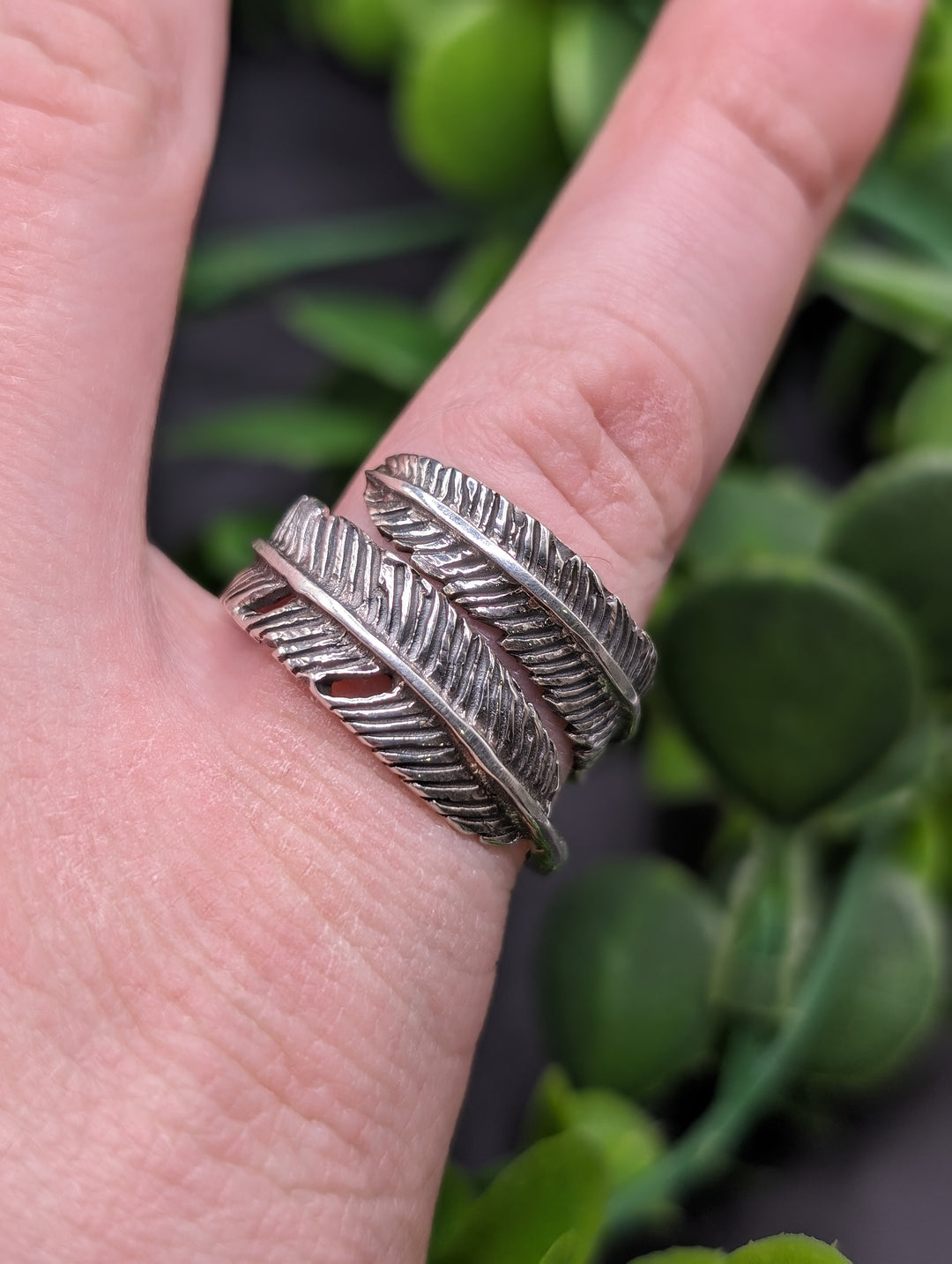 Silver Feather Ring (Size 9)
