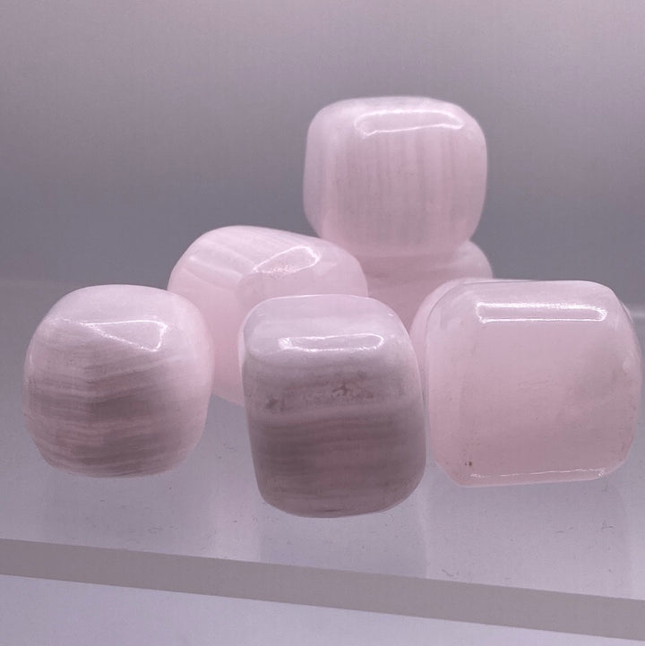 Mangano Calcite Tumbled (M-L)