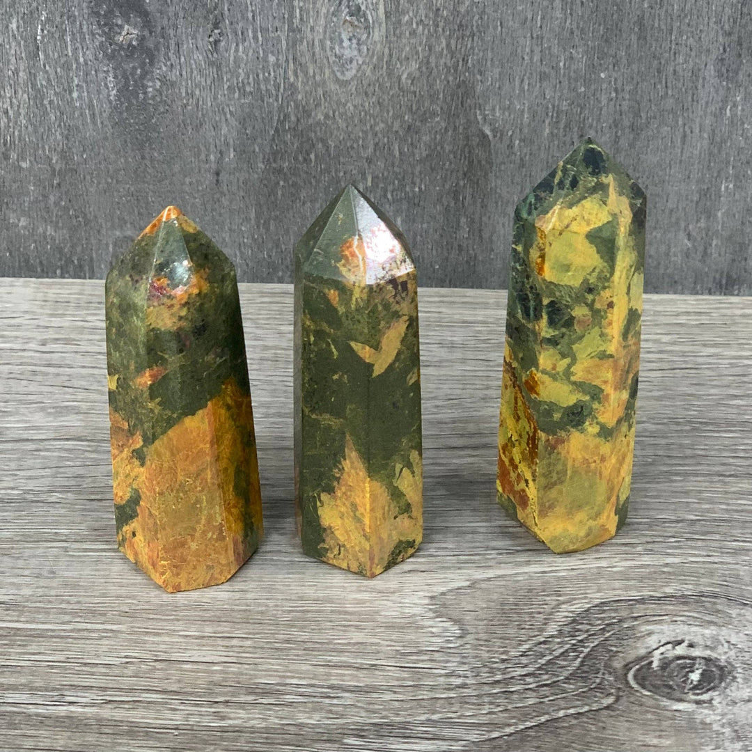 Realgar 2.5” Plus Obelisk