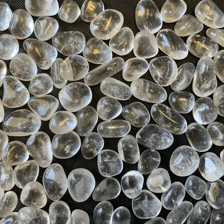 clear quartz tumbled stone