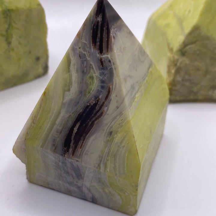 Serpentine Top Polished Point