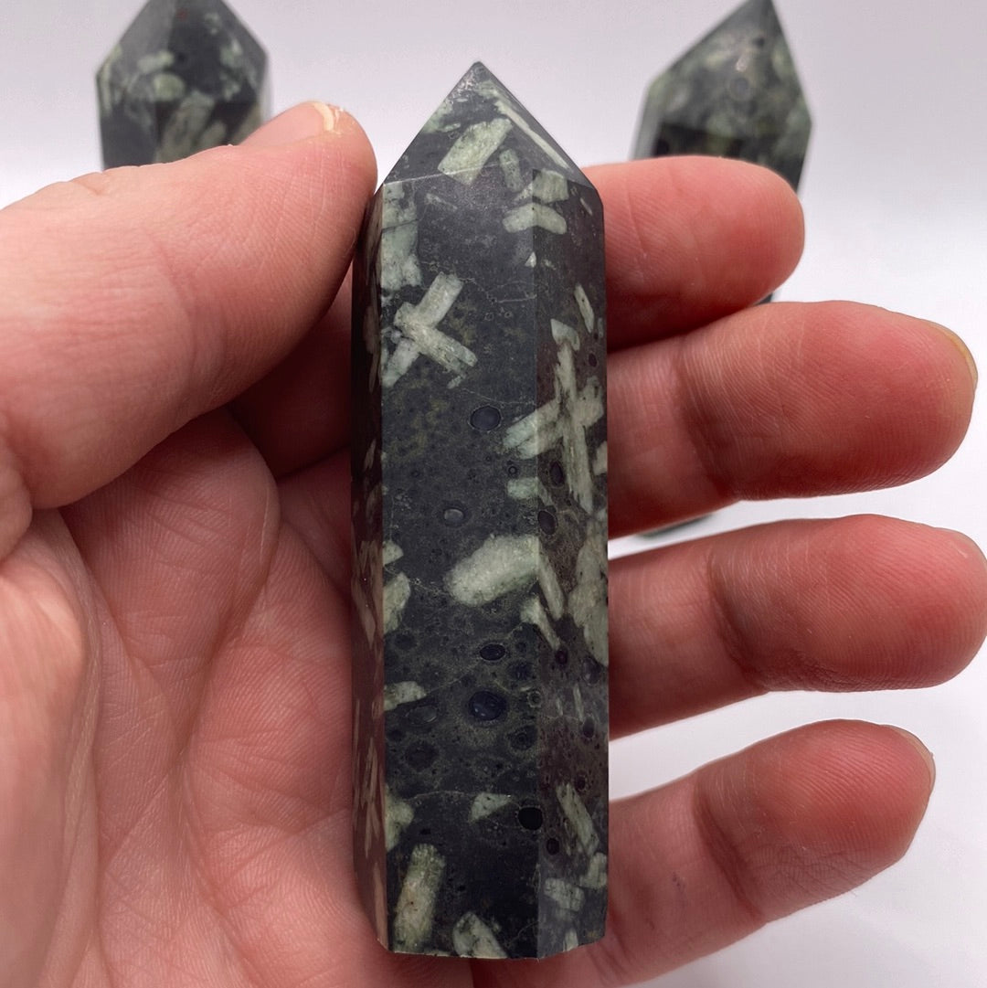 Chrysanthemum 2” Polished Point