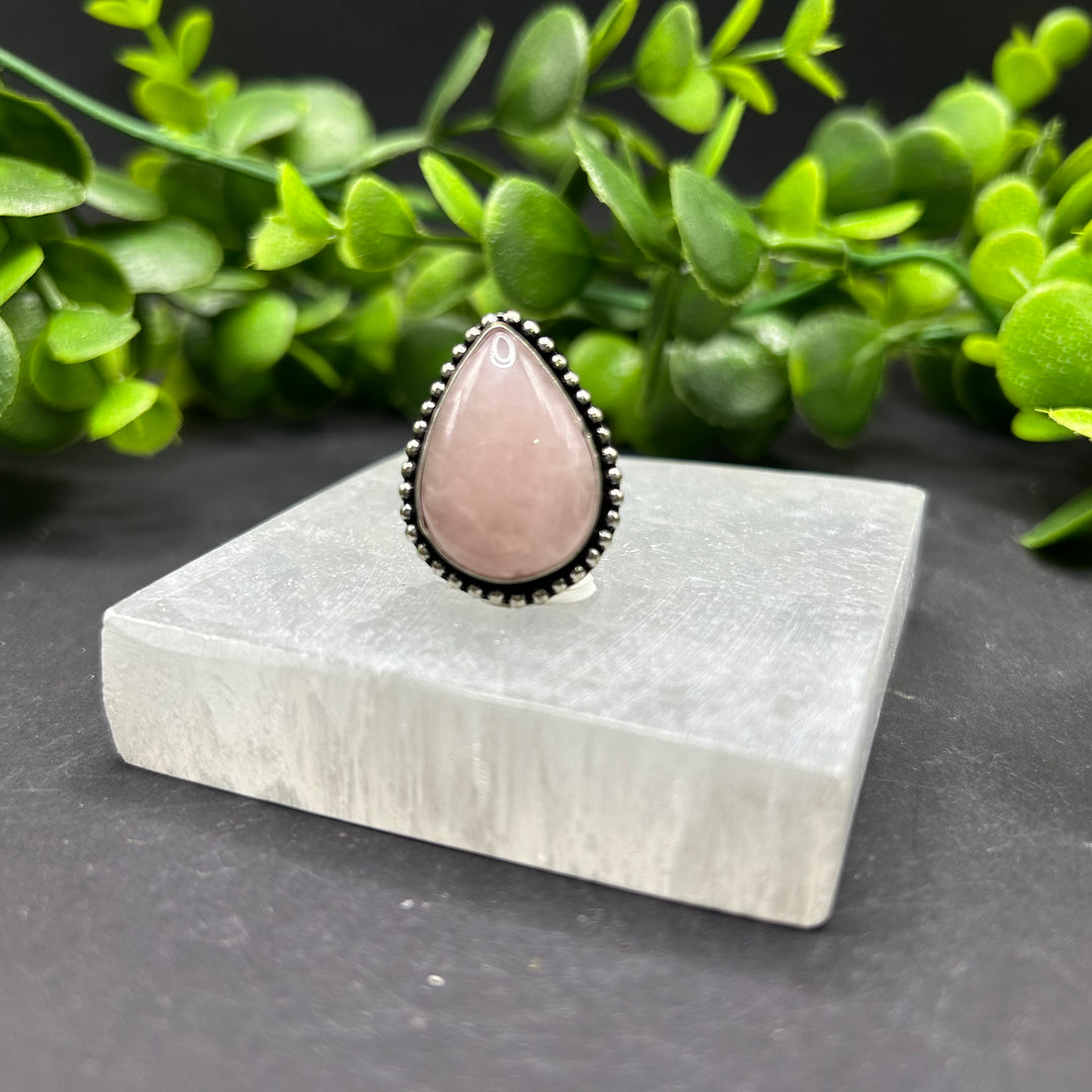 Rose Quartz Teardrop Ring