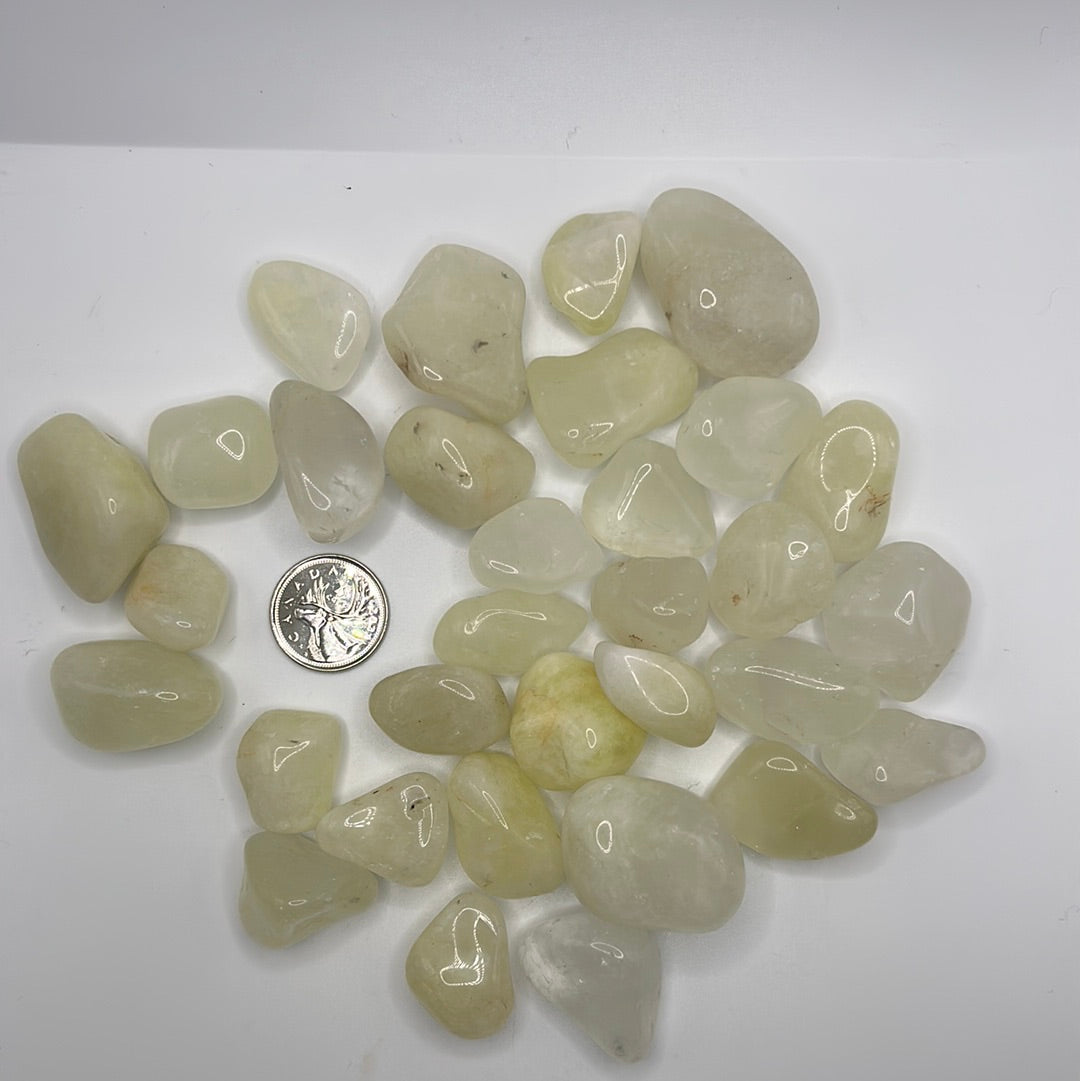 Lemon Quartz Tumbled (M-L) – Moonbeam Healing Inc.