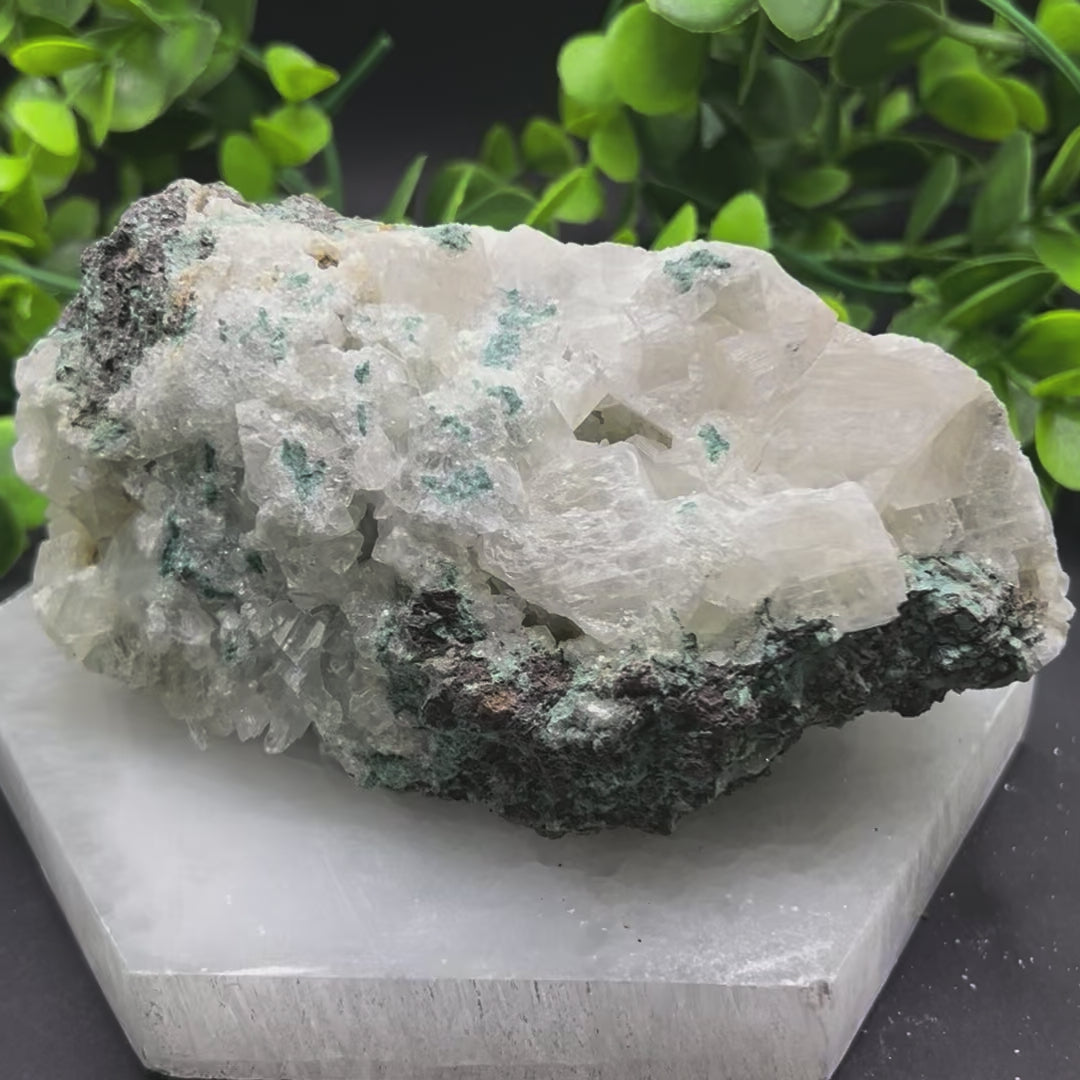 Apophyllite Zeolite Cluster(#2)