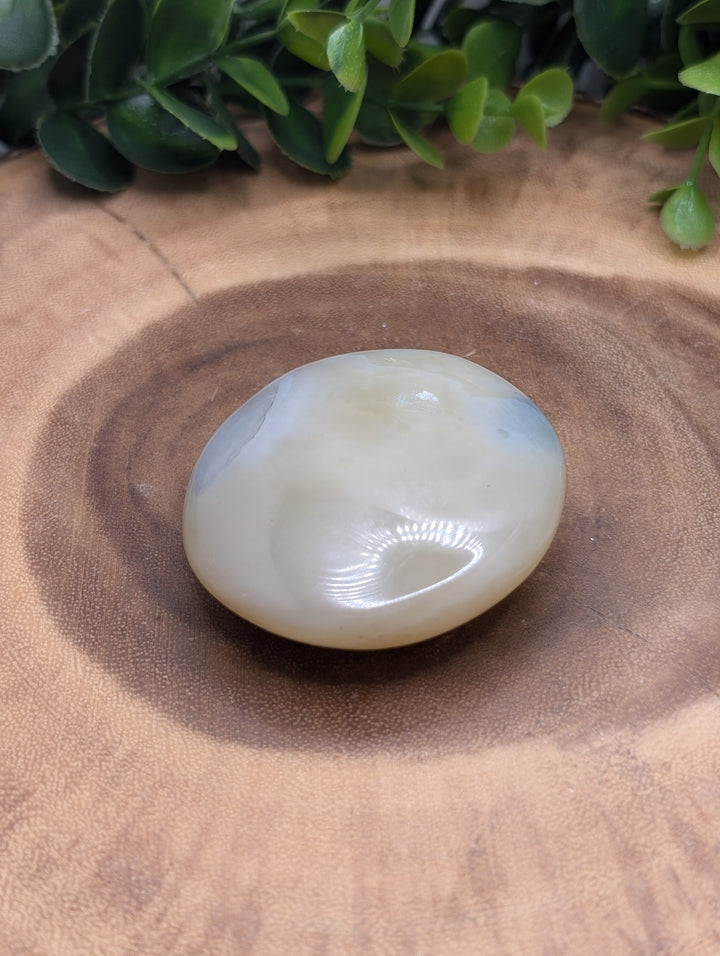 Agate Polished Palmstone