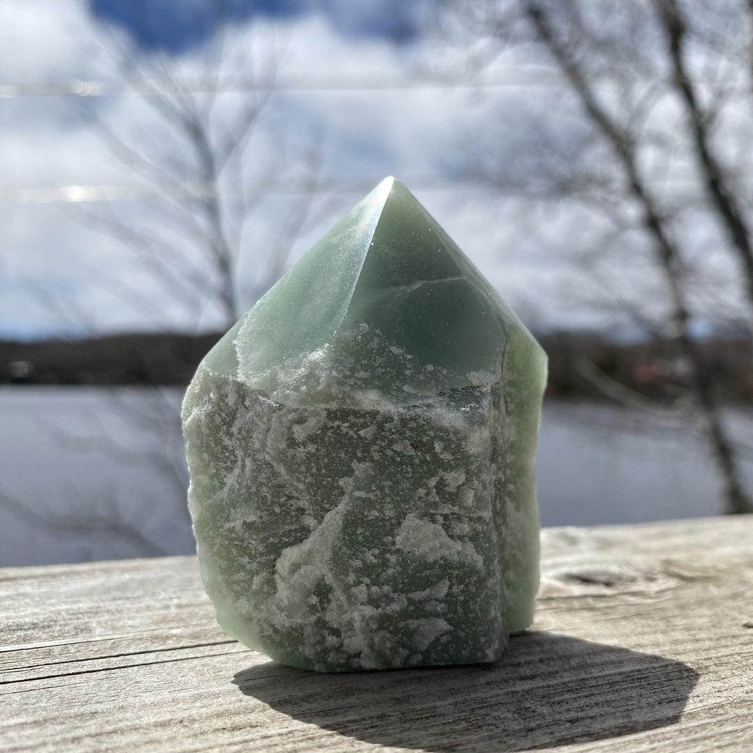 Green Aventurine Cut Base Top Polished Point