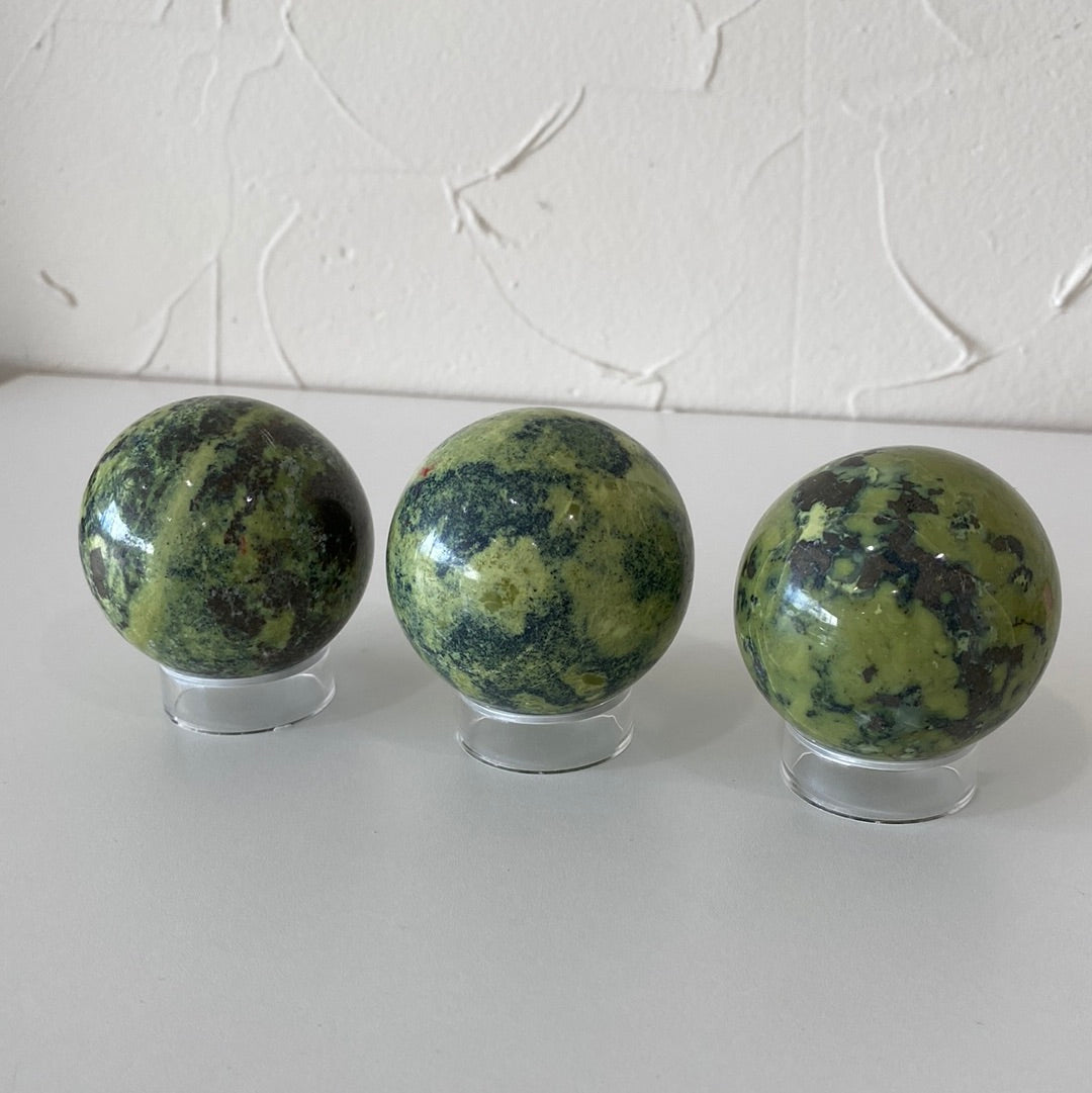 Serpentine Spheres (S)