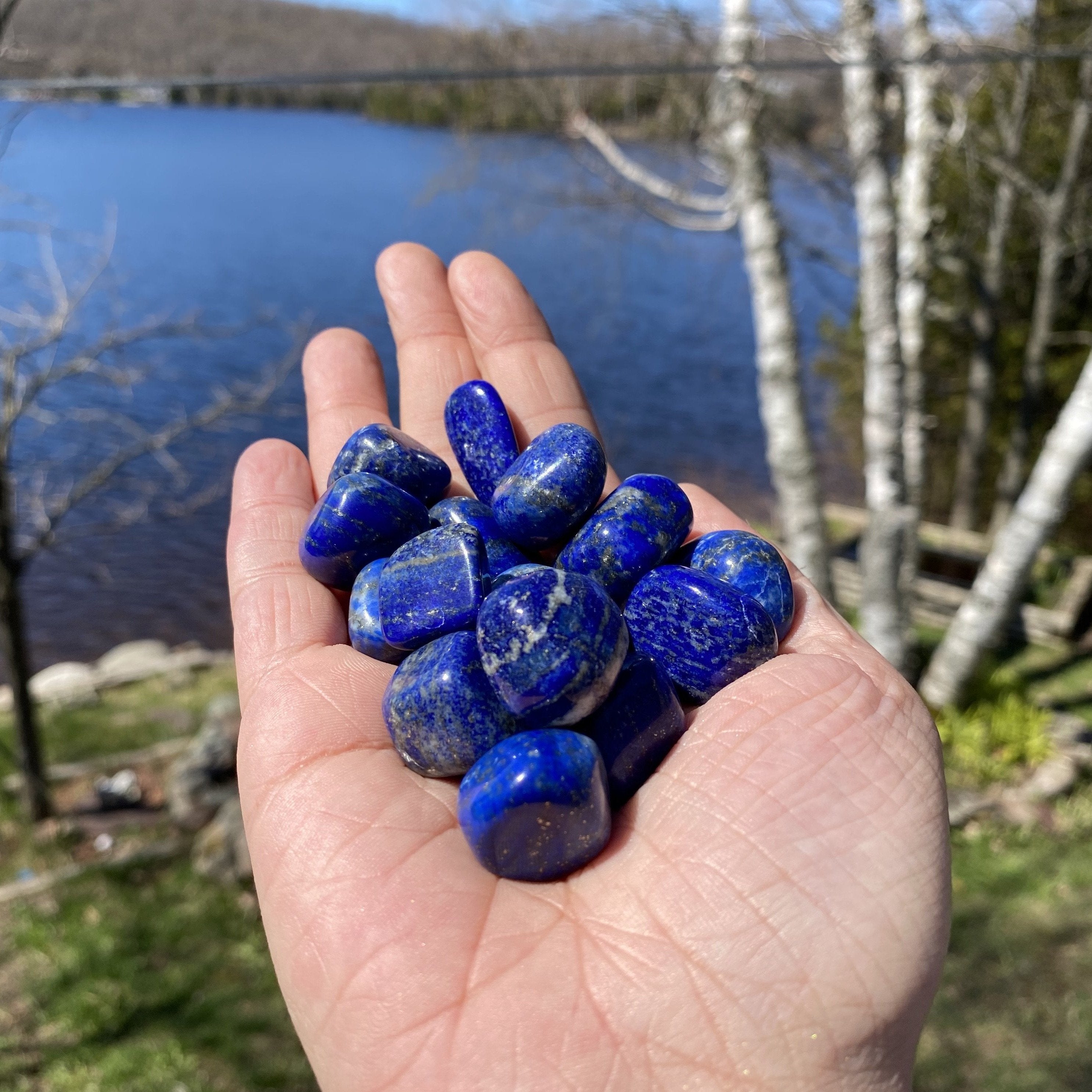 Lapis lazuli store healing stones